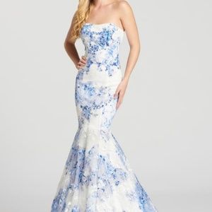 118111 Ellie Wilde Mon Cheri, Printed Strapless